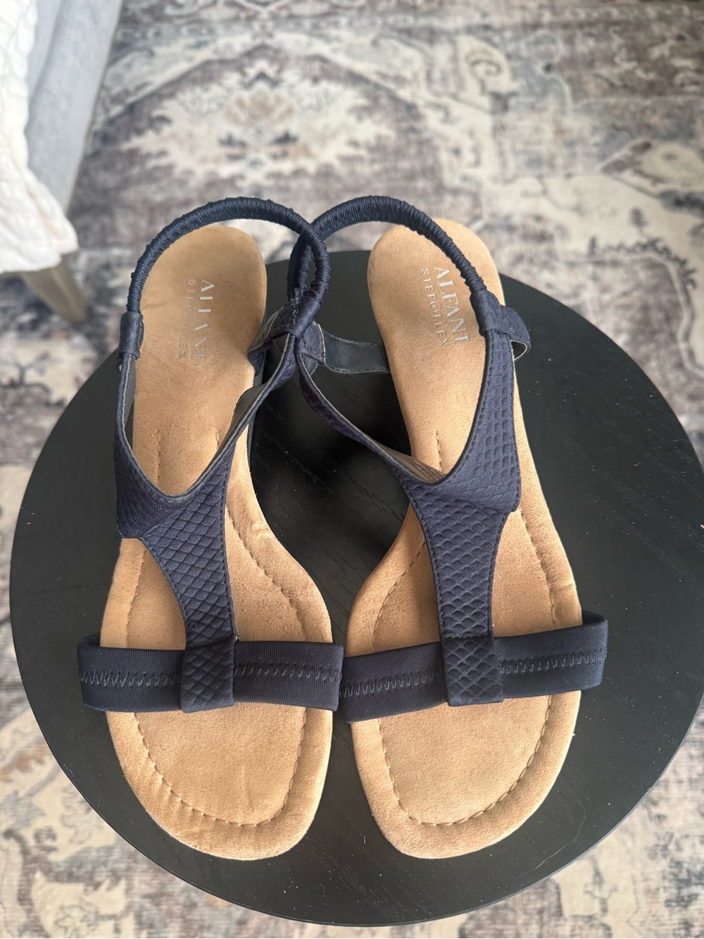 Alfani Womens Vacanza Faux Leather Wedge Sandals SZ 7.5